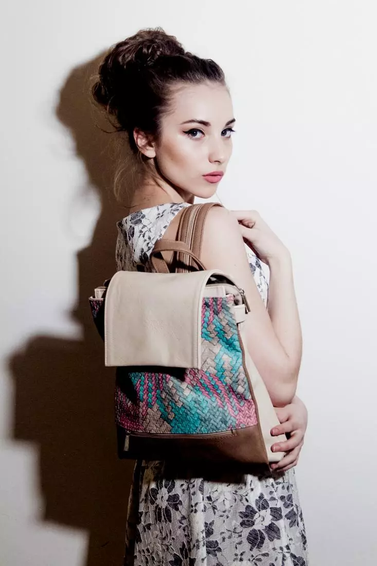 Si Salome bag (103 litrato): Babaye pabrika Models, Reviews 2810_96