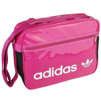 Adidas Sports Bags (52 nuotraukos): Moterų modeliai sporto, funkcijos ir privalumai 2812_7