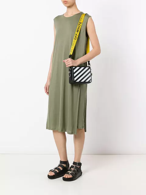 Жіночі сумки через плече - Крос-боді на довгому ремені (134 фото): маленькі, для планшета і тканинні клатчі на довгій ручці, великі 2822_43