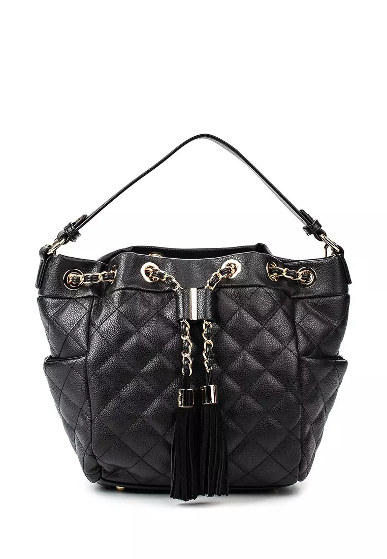 Bag bag (74 photos): What is wearing, materials and fabrics, suede and knitted, on the strap or chain 2838_22