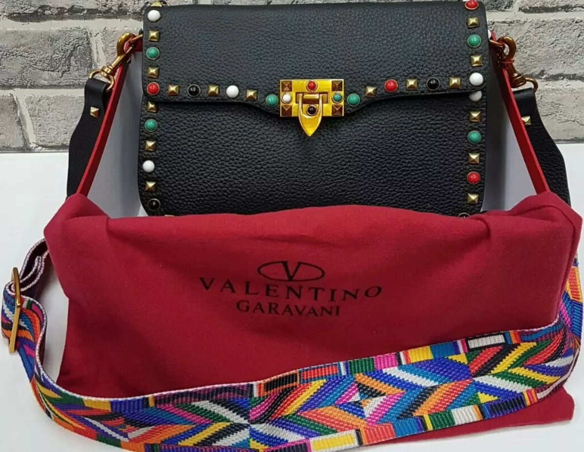 Italienske tasker (109 billeder): Læder og ruskind kvindelige tasker af tasker fra Italien, mærker 2842_44