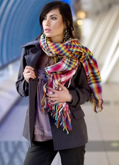 Araphak Scarf (Linepe tse 57): Tsela ea ho Tie araphant molaleng, hloohong ea ka 2844_57