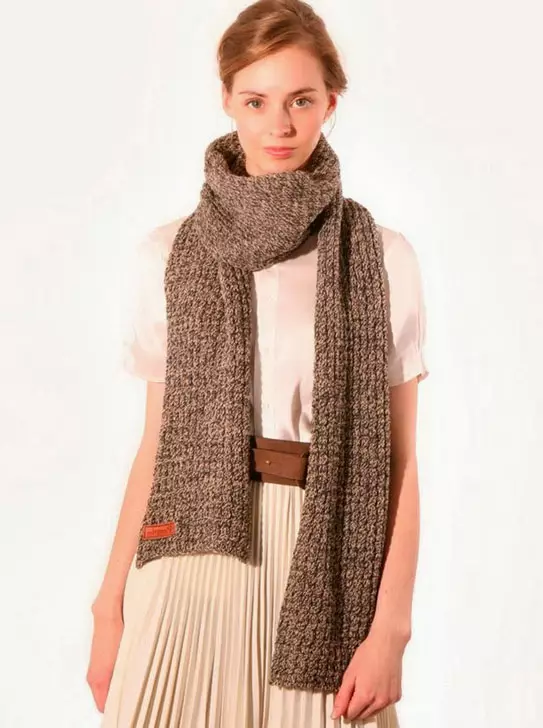 როგორ გვაკავშირებს ნაქსოვი scarf (50 ფოტო): რამდენად ლამაზია გვაკავშირებს woolen scarf 2845_37