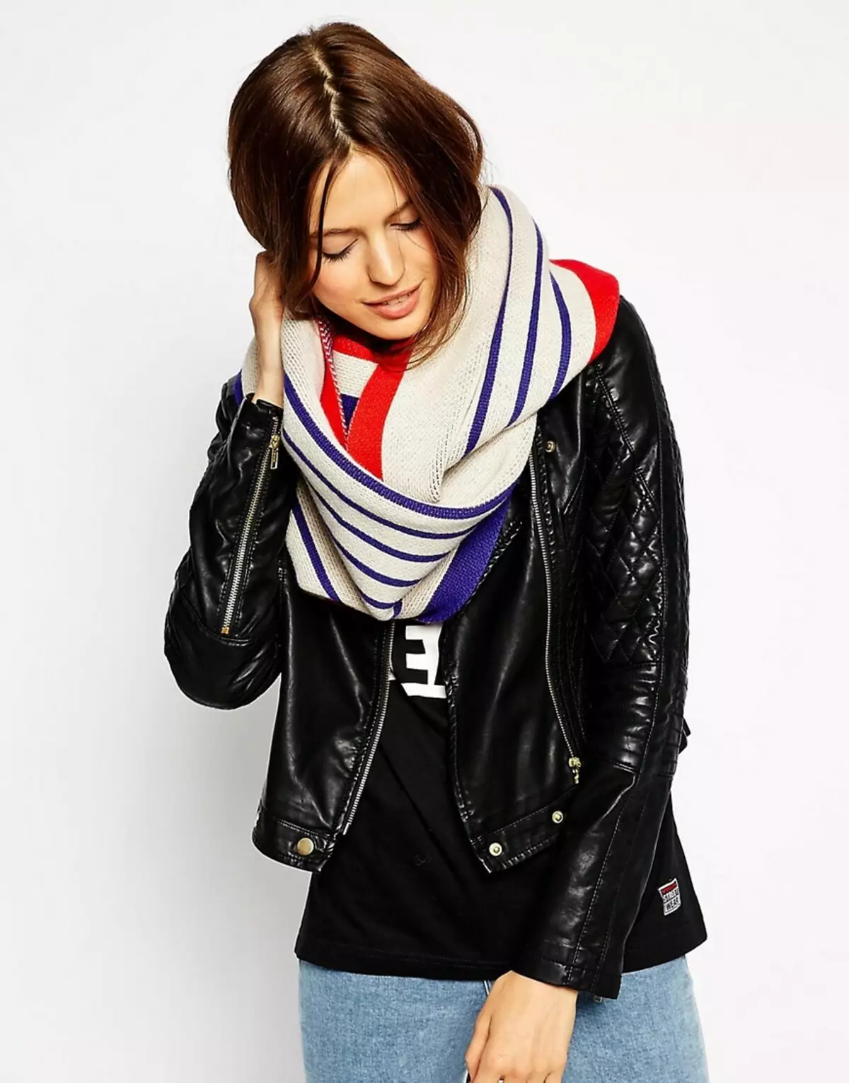 Striped scarf (picha 39): nini kuvaa knit na knitted Kiingereza bendi bendi scarf 2851_35