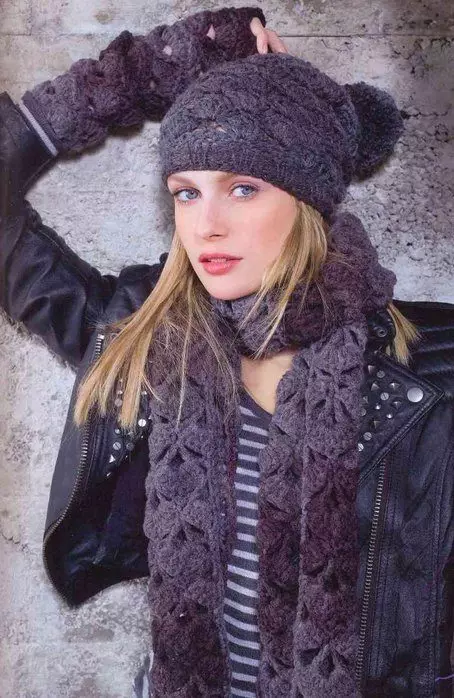 Openwwork Scarf (83 fotografií): Krajka, z pásky krajky, od sekční příze 2899_78