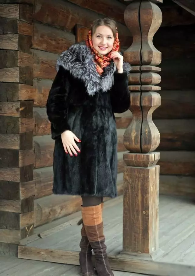 ミンクコート用スカーフ（47写真）：茶色の毛皮のコートでスカーフを着用する方法、どのように結び付けるか 2906_3