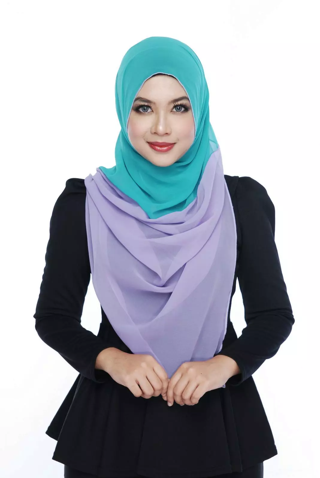 Cómo atar una bufanda (110 fotos): Formas hermosas y de moda de atar, turbantes y otras opciones para la bufanda cuadrada y espesa 2908_89