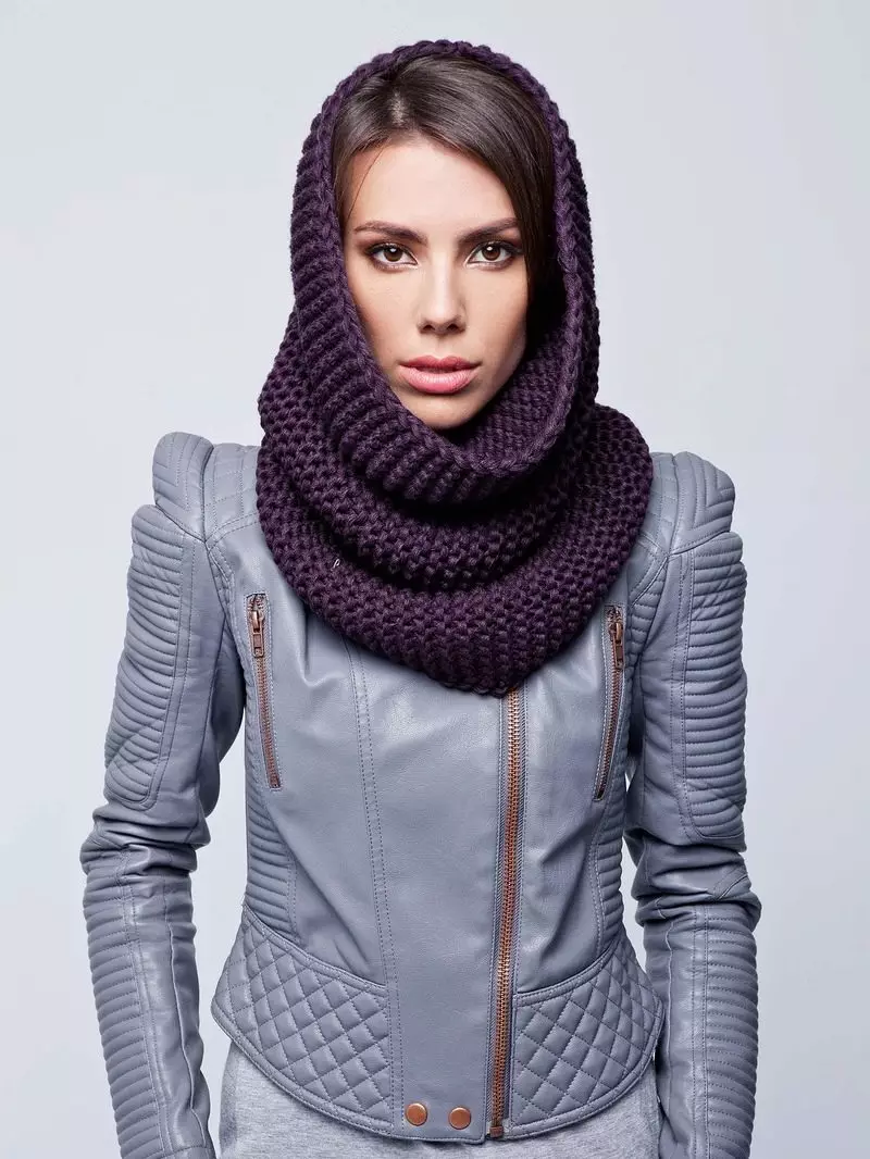 سکارف مٹی (93 فوٹو) کو کس طرح باندھتے ہیں: گردن اور جیکٹ پر بنے ہوئے خوبصورت طریقے، ایک کلپ کے طور پر ایک عام سکارف ٹائی کی طرح 2914_12