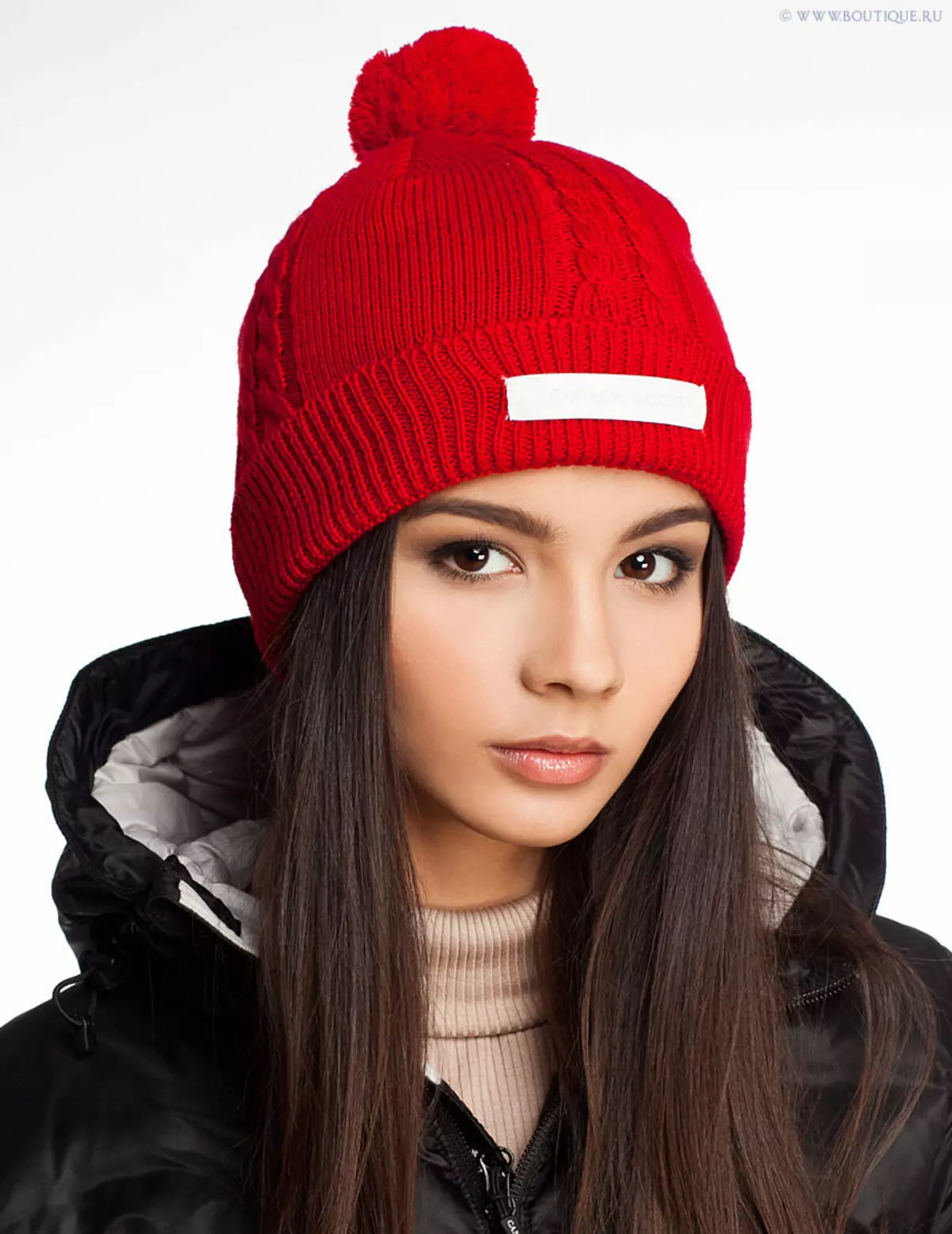 Módne zimné klobúky (185 fotografií): Moderný móda na uzávery na jeseň a zimu, pre ženy po 50 rokoch 2932_102