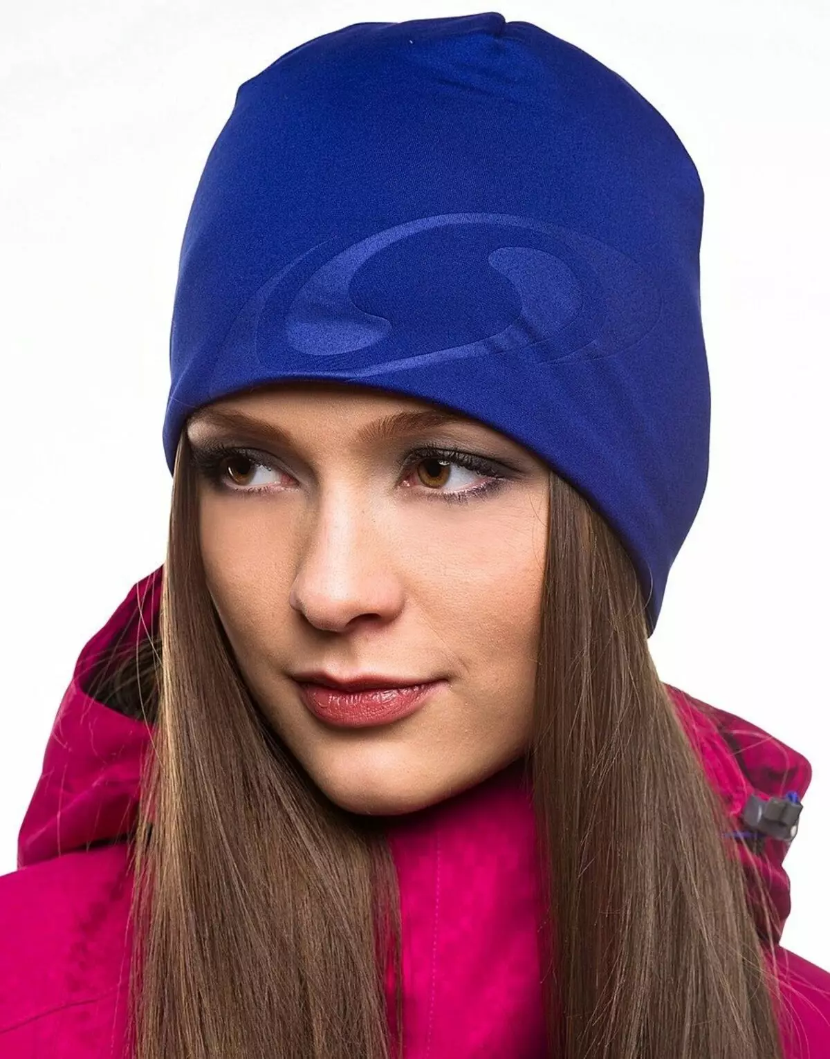 Módne zimné klobúky (185 fotografií): Moderný móda na uzávery na jeseň a zimu, pre ženy po 50 rokoch 2932_16