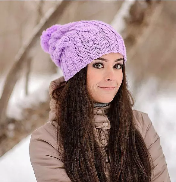 Modni zimski klobuki (185 fotografij): Sodobna moda na kape za jesensko in zimo, za ženske po 50 letih 2932_5