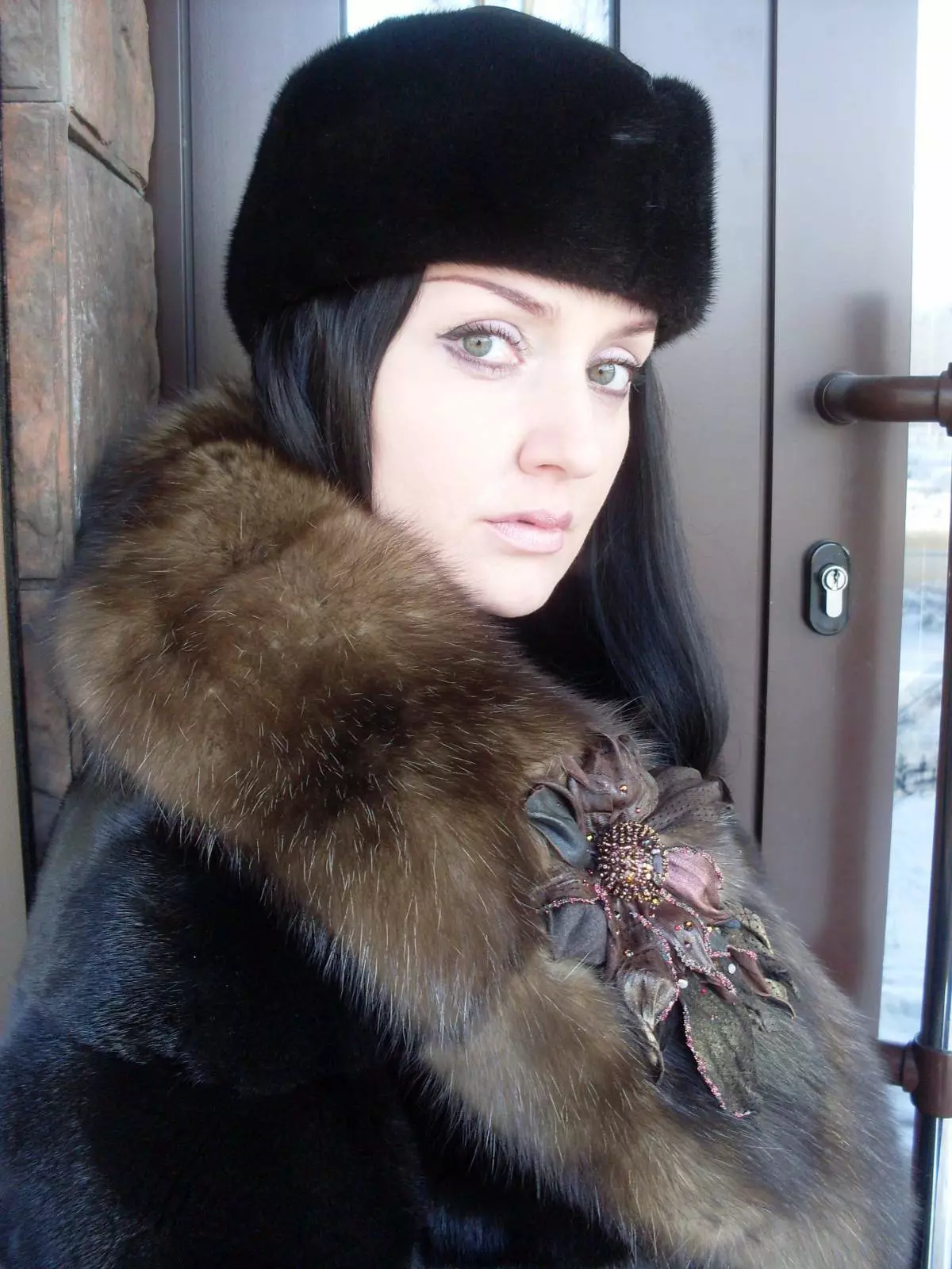 Fur Women's Hats (117 Photos): Hat-Tape, Fashionable Models 2021-2022 Made of Fur Chernoburki, Mink at iba pang Natural Fur 2949_19