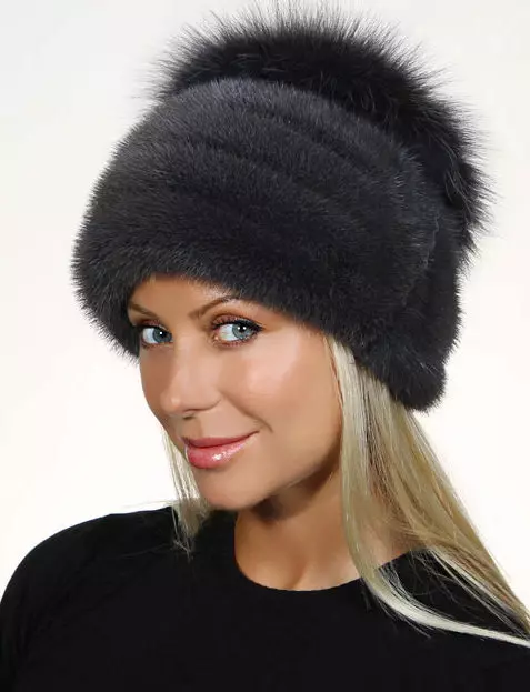 Hats femení de pell (117 fotos): cinta de barret, models de moda 2021-2022 Fabricat en pell Chernoburki, visó i altres pells naturals 2949_6