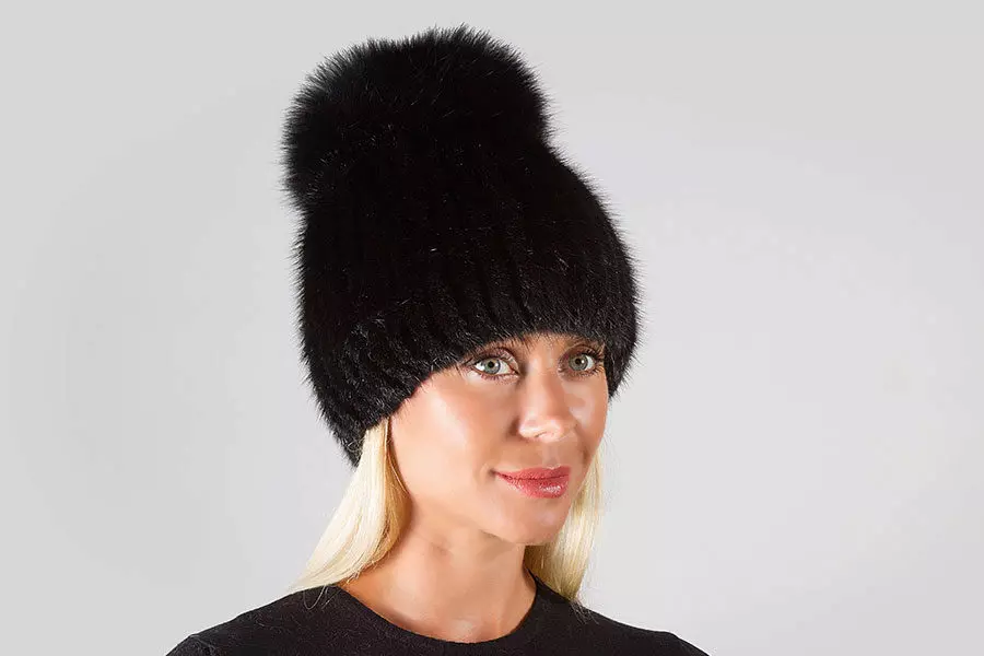 Pels kvinners hatter (117 bilder): Hatt-tape, fasjonable modeller 2021-2022 Laget av Fur Chernoburki, mink og annen naturlig pels 2949_80