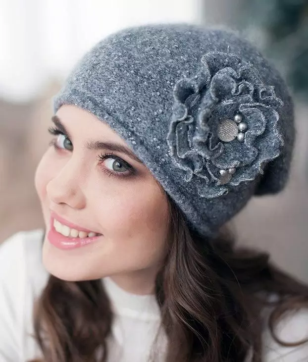 gorra de llana (59 fotos): models de Merinos i llana de camell, què fer si es satisfà el barret, del Perú i llana d'ovella 2956_50