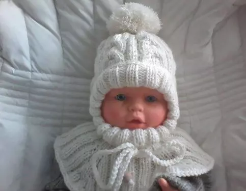 Зимске капе за новорођенчади (59 фотографија): кацига, плетени топли модели, од Если, шешир са зеконим ушима, вунени, на екстракту 2963_20