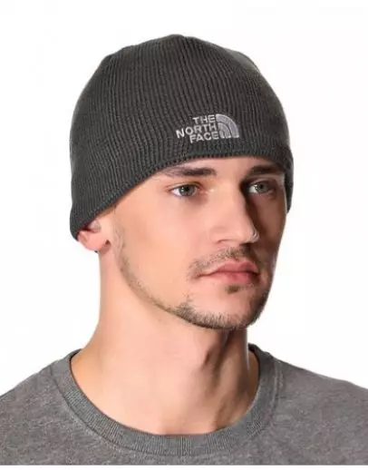 Sports caps (105 photos): Brand The North Face, Women's and Men's Knitted Models 2021, with Pompon, Fashion Hats of Ushanki 2966_74