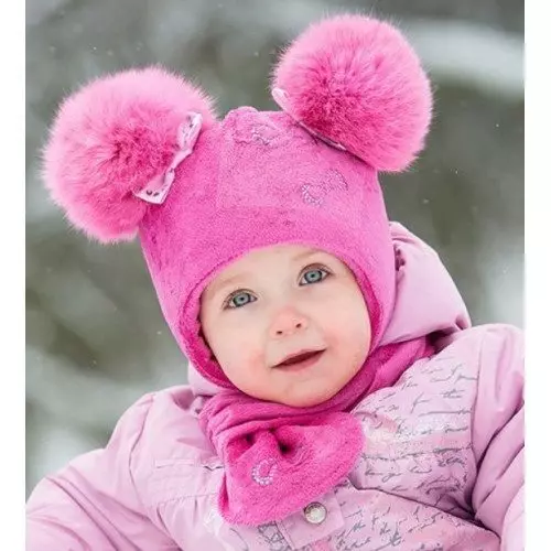 Pălării de iarnă pentru fete (83 fotografii): tricotate și pompon pentru fete de adolescenți și nou-născuți, blană, modele la modă cu urechi 2970_64