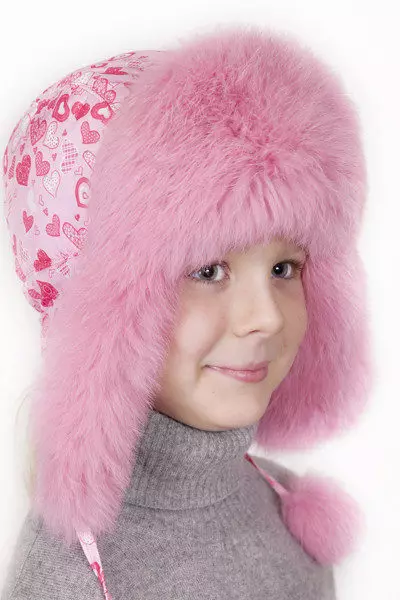 Pălării de iarnă pentru fete (83 fotografii): tricotate și pompon pentru fete de adolescenți și nou-născuți, blană, modele la modă cu urechi 2970_76