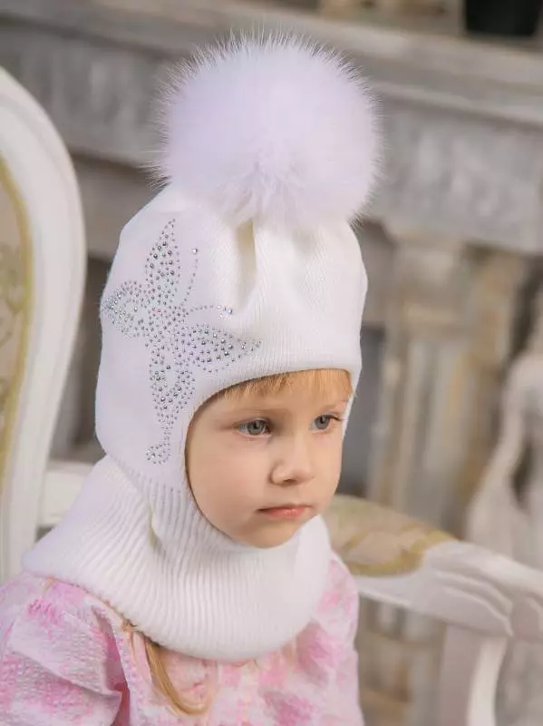 Pălării de iarnă pentru fete (83 fotografii): tricotate și pompon pentru fete de adolescenți și nou-născuți, blană, modele la modă cu urechi 2970_80