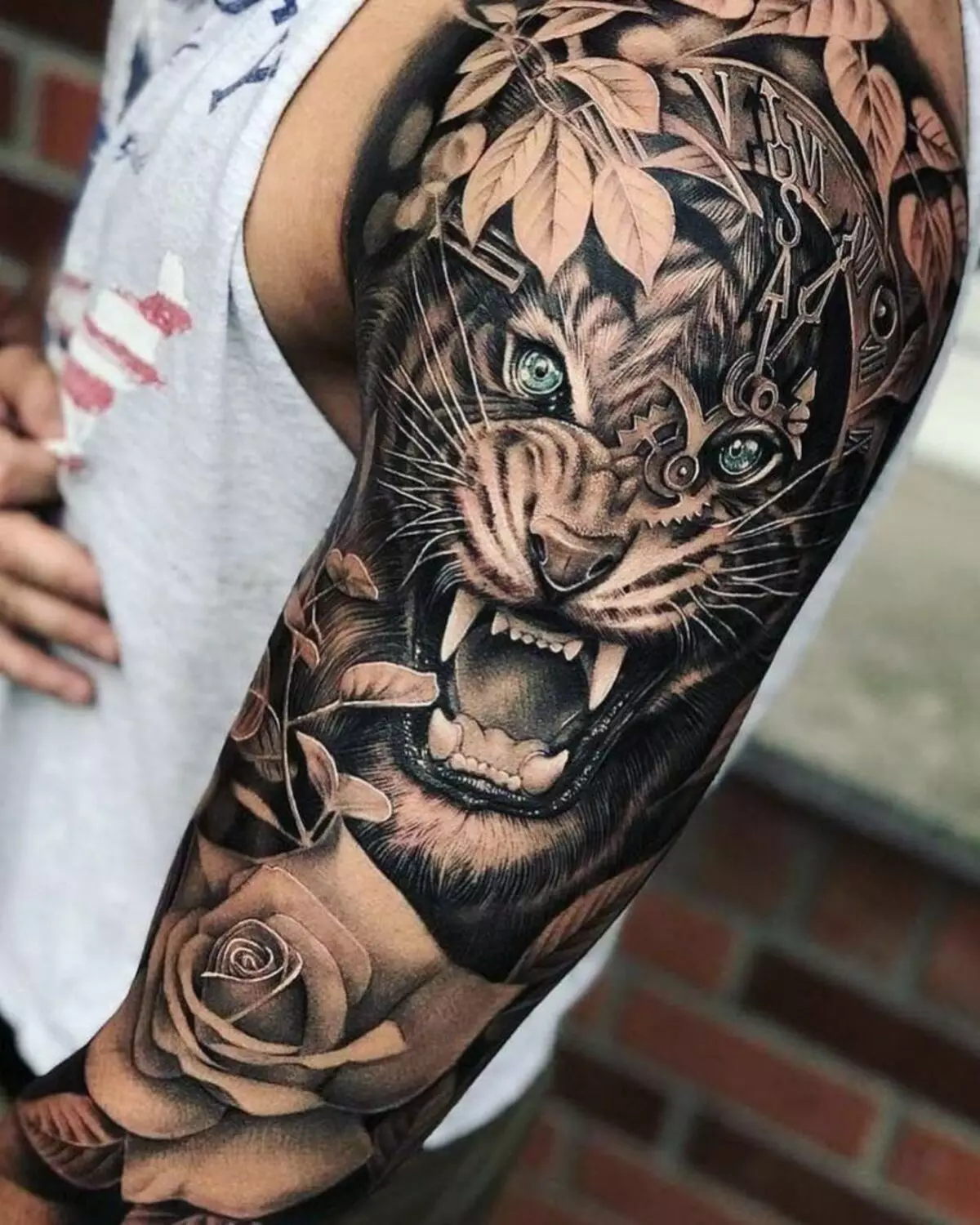 Tatuaje en la mano (70 fotos): pequeños tatuajes y grandes, sus bocetos. Hermosos dibujos, ideas geniales tatuajes en su mano y alrededor de él, en el lado interior y externo. 297_29