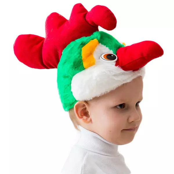新年的帽子（55张照片）：圣诞老人与胡子和圣诞老人​​，幼儿园的Mugger帽子，针织型号的维京，舱口 - Ushanki 2981_44