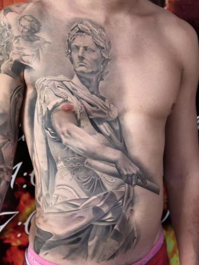 Romeinse tatoeage: tatoeage met een legionaire van het oude Rome, schetsen en betekenis, god Mars, teken van de legio en helm, andere tatoeage 299_31