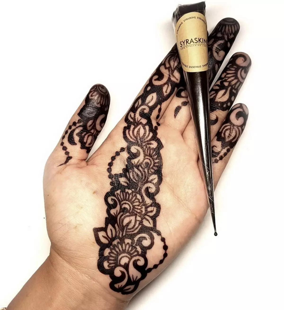 Mehendi cho người mới bắt đầu (49 ảnh): Làm thế nào để vẽ bản vẽ đơn giản Henny? Hình xăm ánh sáng và bản phác thảo của họ. Các mẫu trên cơ thể và hình xăm tạm thời đẹp khác 301_5