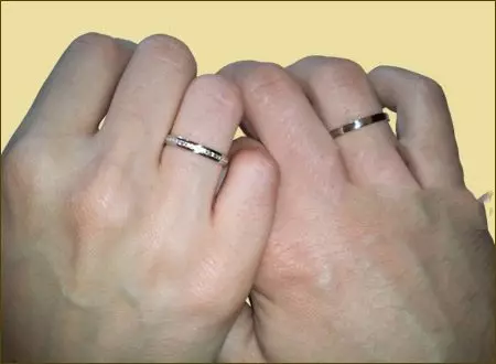 Platinum Snubné prstene (87 fotografií): Ako si vybrať párové modely Platinum, recenzie zákazníkov 3036_83