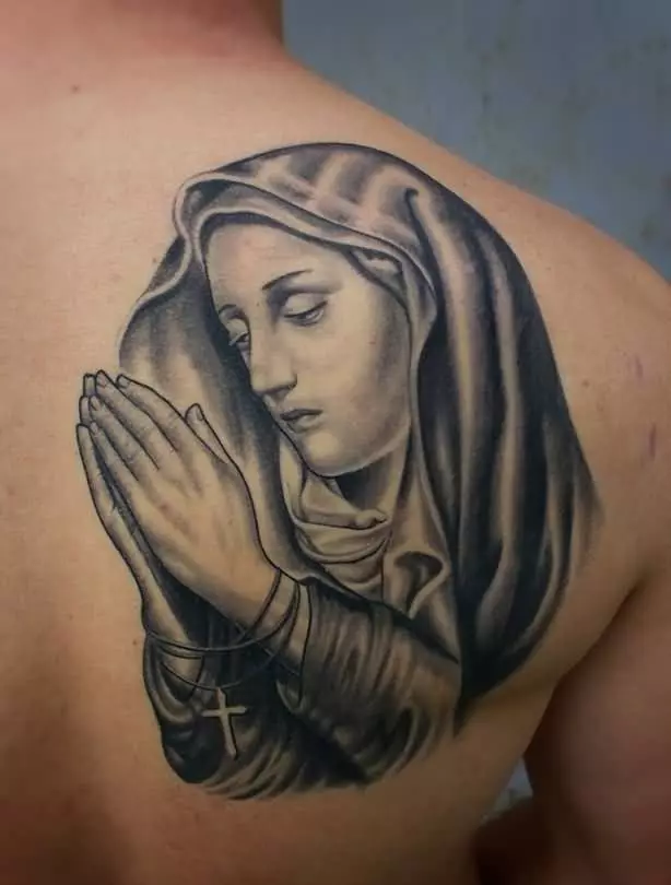 Tattoo „Jungfrau Maria“: Skizzen und Bedeutungen, Tätowierung auf der Hand und an der Schulter in Form der Ikonen der Gottesmutter mit einem Baby auf der Brust, anderen Optionen Tattoo 303_40