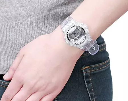 Rannekoru Casio Watches (60 kuvaa): Kuinka lyhentää metallirannekkeen, miten valita kello, miten erottaa alkuperäisen väärennös 3040_13