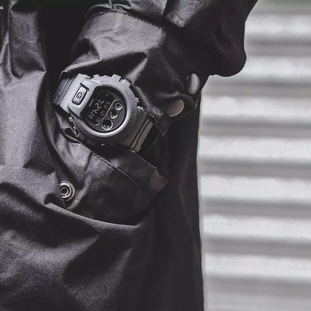 Нараквица за Casio Watches (60 фотографии): Како да ја скрати металната нараквица, како да ги собереш на часовникот, како да го разликуваат оригиналот од лажни 3040_18