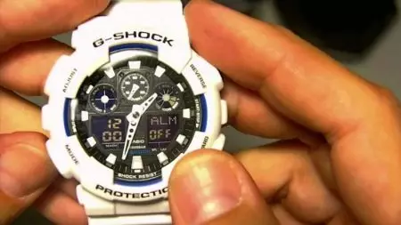 Casio Watches (60 پارچە رەسىم): مېتال بىلەيزنى قانداقتىن قىسقارتىش, ئۇ سائەتكە قانداق ئېلىش, سائەتكە قانداق ئېلىش, ئەسلىدىن قانداق پەرقلەندۈرۈش كېرەك 3040_2