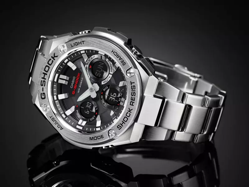 Нараквица за Casio Watches (60 фотографии): Како да ја скрати металната нараквица, како да ги собереш на часовникот, како да го разликуваат оригиналот од лажни 3040_40