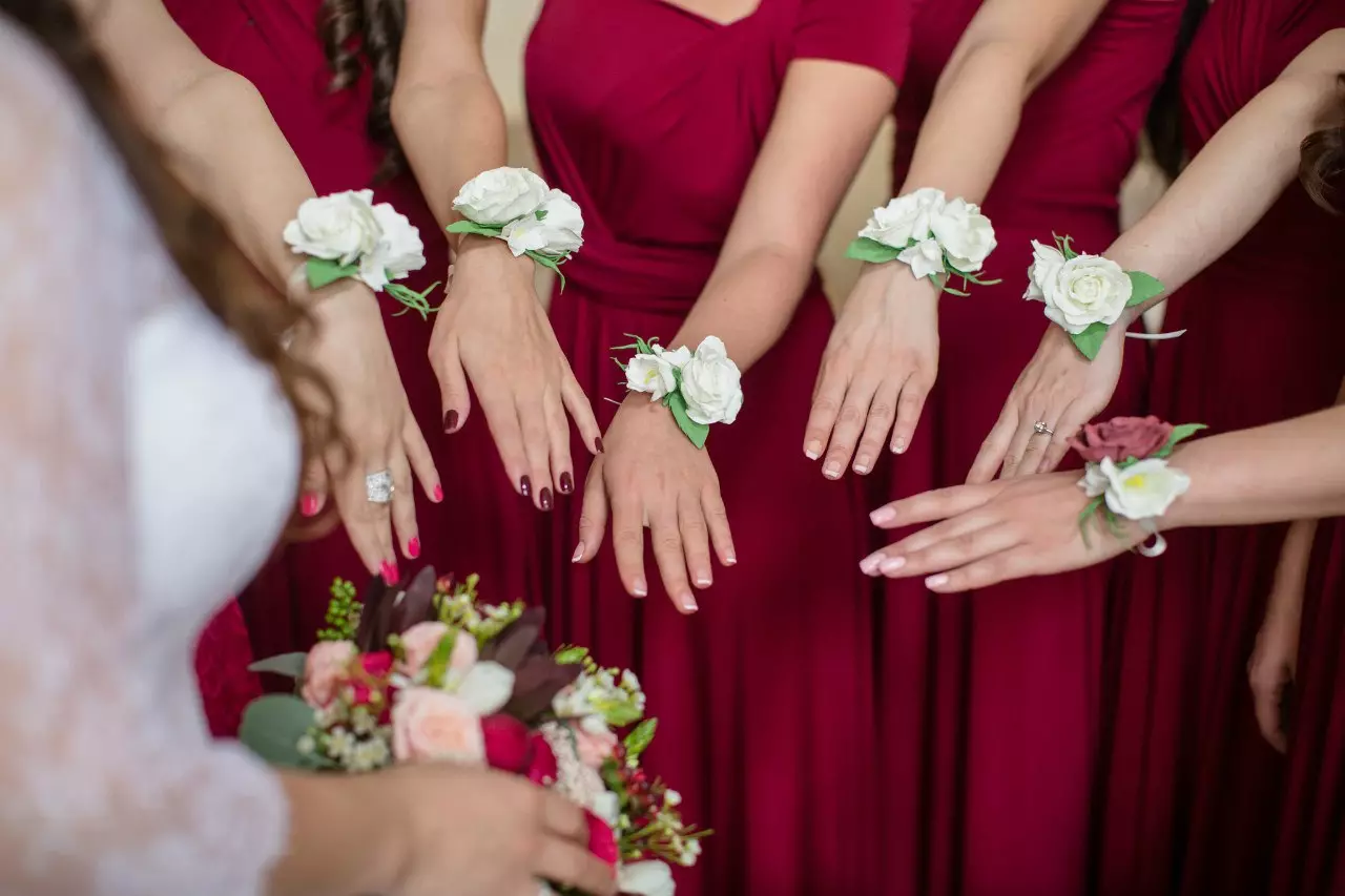 Ногти для подружки невесты