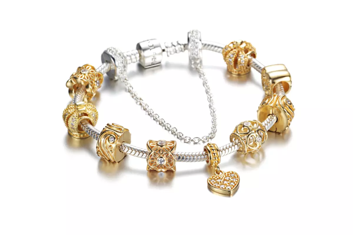 Gouden armband pandora (38 foto's): modellen mei sulveren sjarme mei goud, lear en goud, resinsjes 3068_3