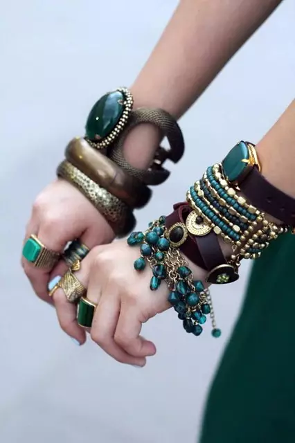 Breda armband (73 foton): Massiva kvinnliga modeller, smycken hand, tjocka modeller 3070_71