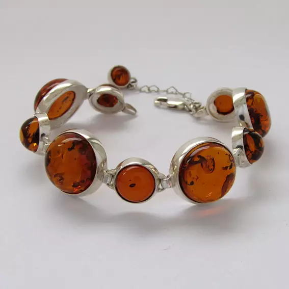 Amber Bracelet (51 foto's): Eigenschappen van Amber Bracelet, op welke hand draagt 3082_33