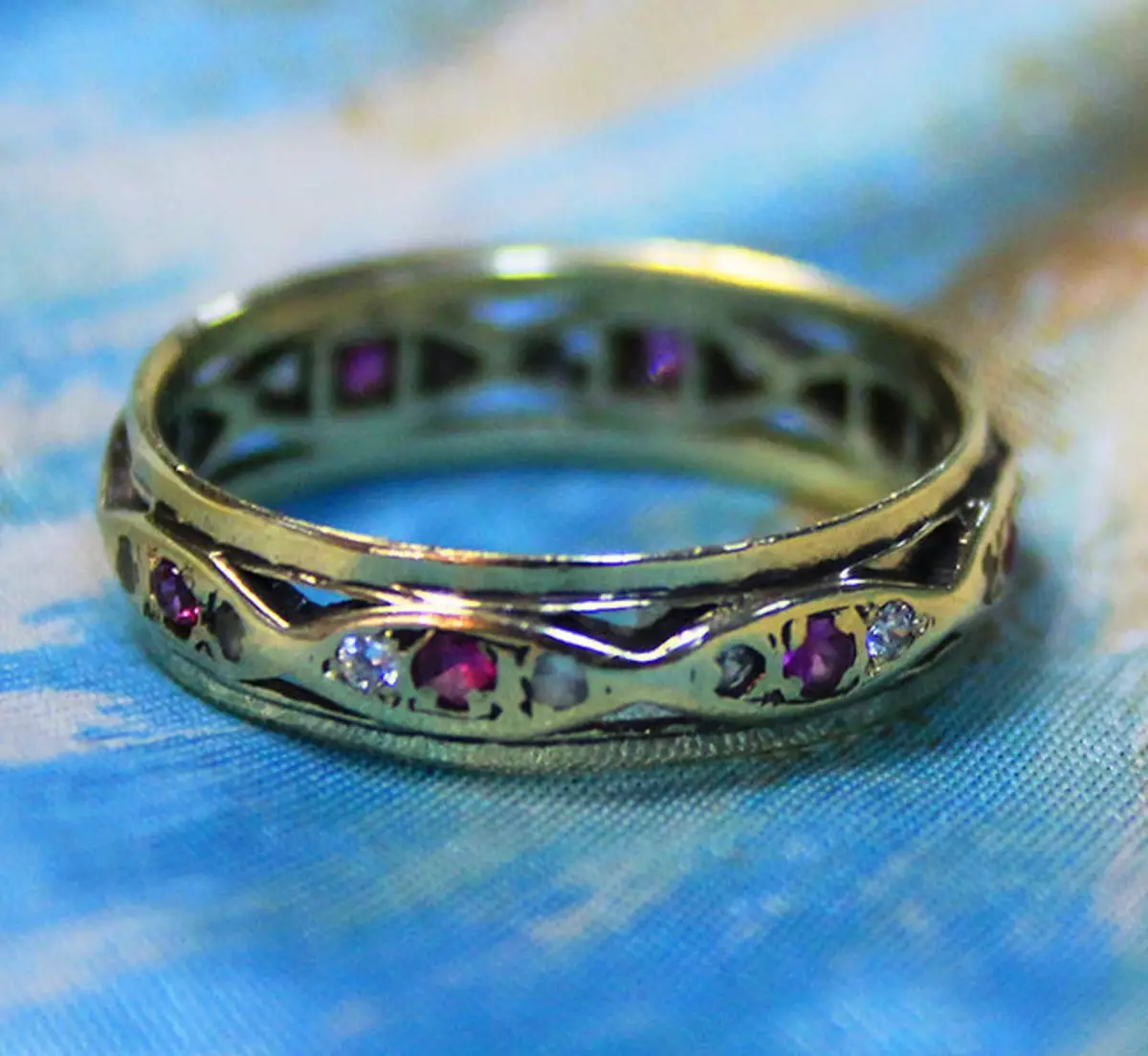 Ring (147 slike): Prekrasan ženski prstena, moderan nakit za godina 2021 3111_12