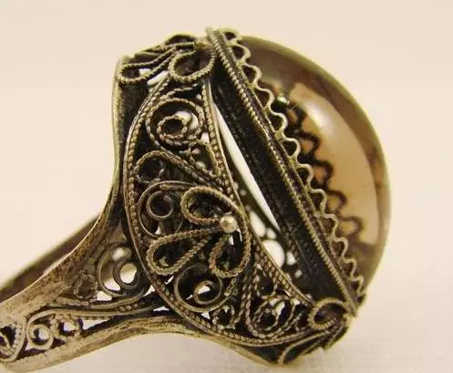 Ring (147 fotografií): Krásne ženské prstene, módne šperky pre dievčatá 2021 3111_13