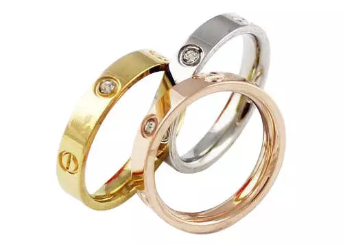 Biżuteria: Stylowe pierścienie damskie (94 zdjęcia): ślub, duży, z kamieniami, dużym łączeniem 3113_29