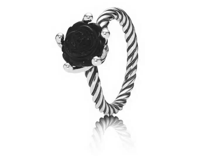 Rings Pandora (74 photos): Designer of a set rings, reviews about models-talismans on hand 3114_49