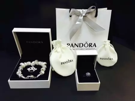 Rings Pandora (74 photos): Designer of a set rings, reviews about models-talismans on hand 3114_67