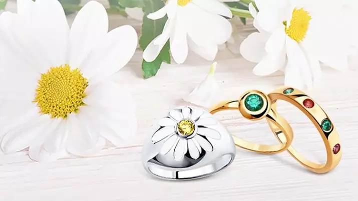 Ring mei Emerald (94 foto's): froulike gouden en sulveren ring, sulveren earringen 3115_33