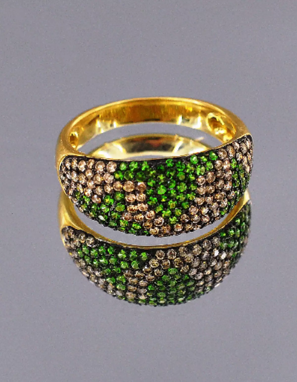 Prsten s granatom (72 fotografije): zlato i srebro, sa zelenom granatom i fianitisom, s velikim i malim kamenom 3118_18