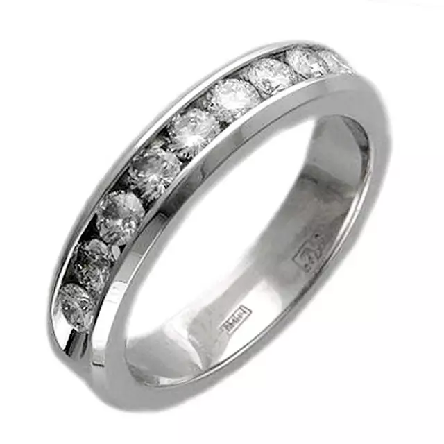 Wit goud ring met diamante (91 foto's): modelle met 'n swart klip en saffier, met briljante Placer 3121_86
