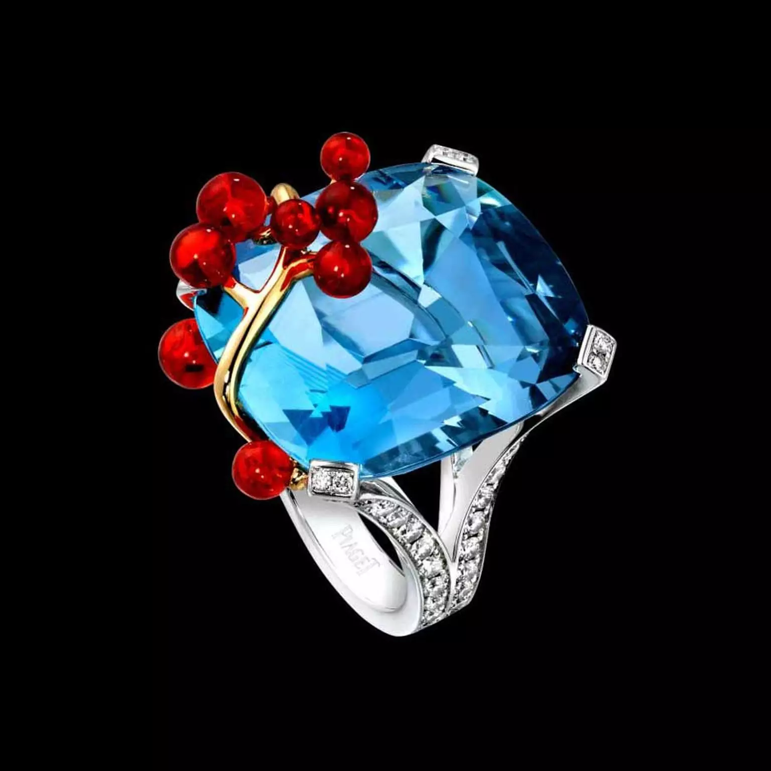 Ring na may aquamarine (46 mga larawan): Talisman rings at iba pang mga modelo na may berdeng aquamarine 3126_5