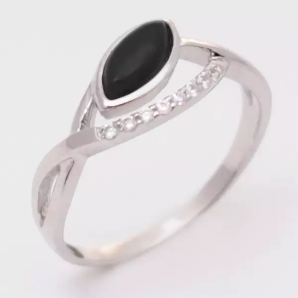 Cincin sareng fianit (142 poto): Sampel cincin emas 585 sareng Fiity Hideung, jalur jalur 3127_67