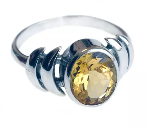 Bague Tsitrine (49 photos): Modèles pour femmes avec pierre non traitée et jaune 3133_8