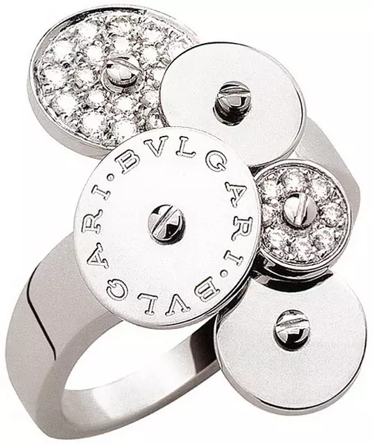 Stříbrný kroužek (121 fotek): Silver Stříbrné modely bez vložek, prsteny s ametystem a karnelianem 3137_117